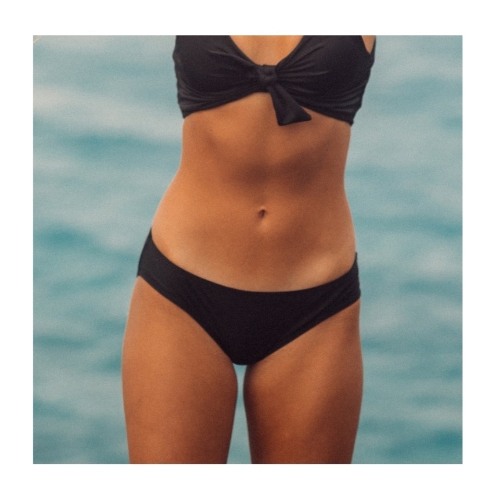 Albion fit swimsuit hipster bottoms